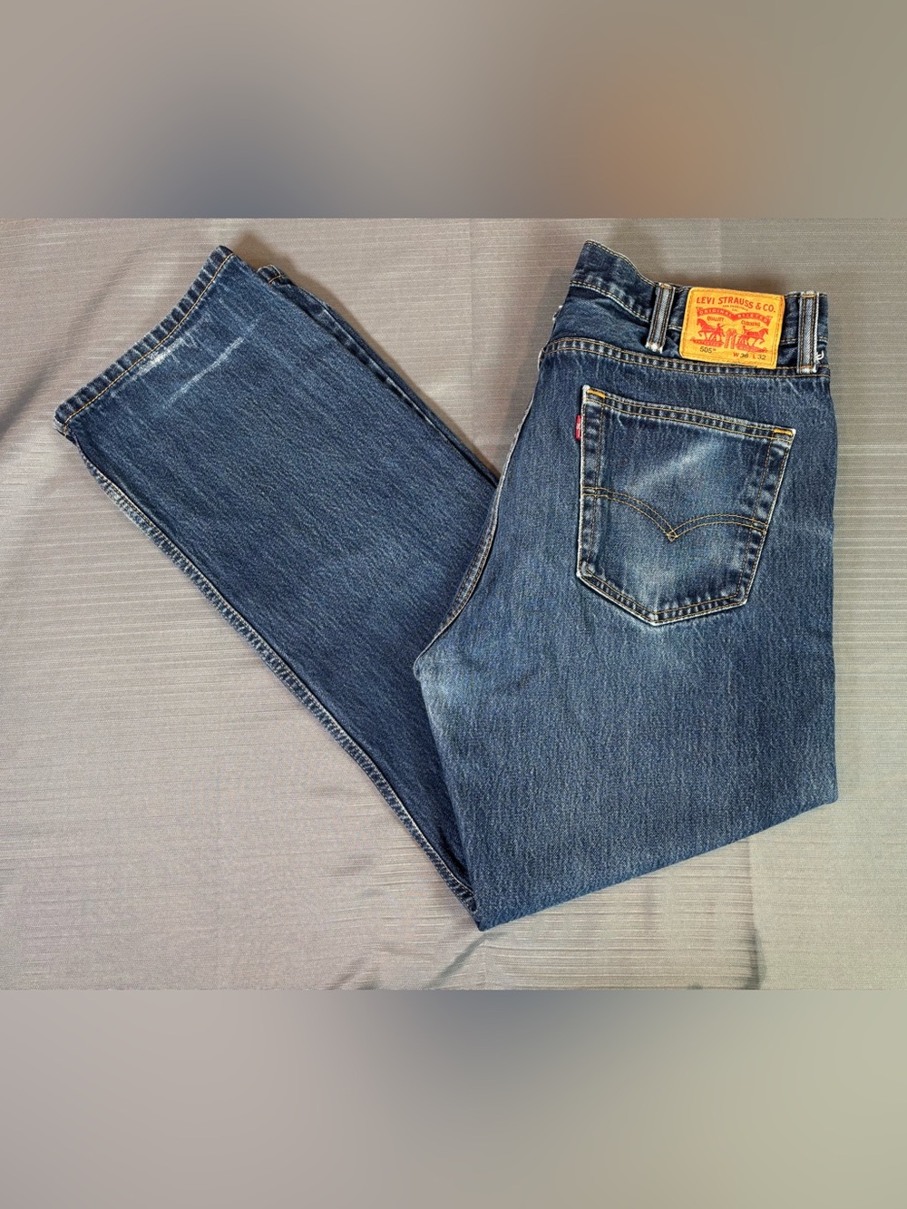 Levi’s 505 Regular Fit Jeans 38x32 Dark Wash Straight Leg Denim